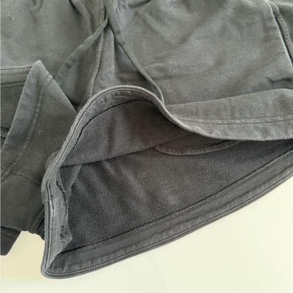 Lululemon Inner Glow Short - Picture 6 of 9